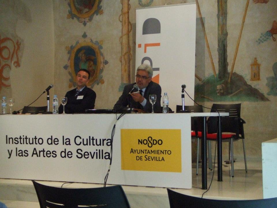 Rafael Cid (AAPID) con Francisco José Alarcos (UGR)